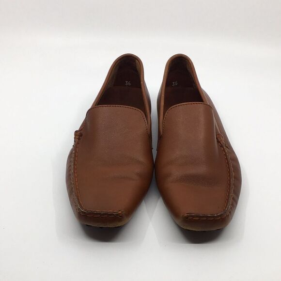Tod’s Brown Leather Driving Mocassin Driving Loafers Sz EU 36 US 6. *Flawed* - Picture 1 of 17